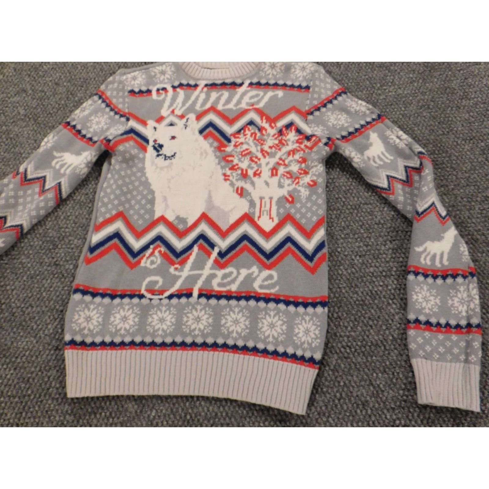 Vintage Game of Thrones Womens Sweater XS Gray Pullover Striped Wolf Knit Crew Neck pullover Winter Casual Regular Women Mens? Size XS / US 0-2 / IT 36-38 - 3 Thumbnail