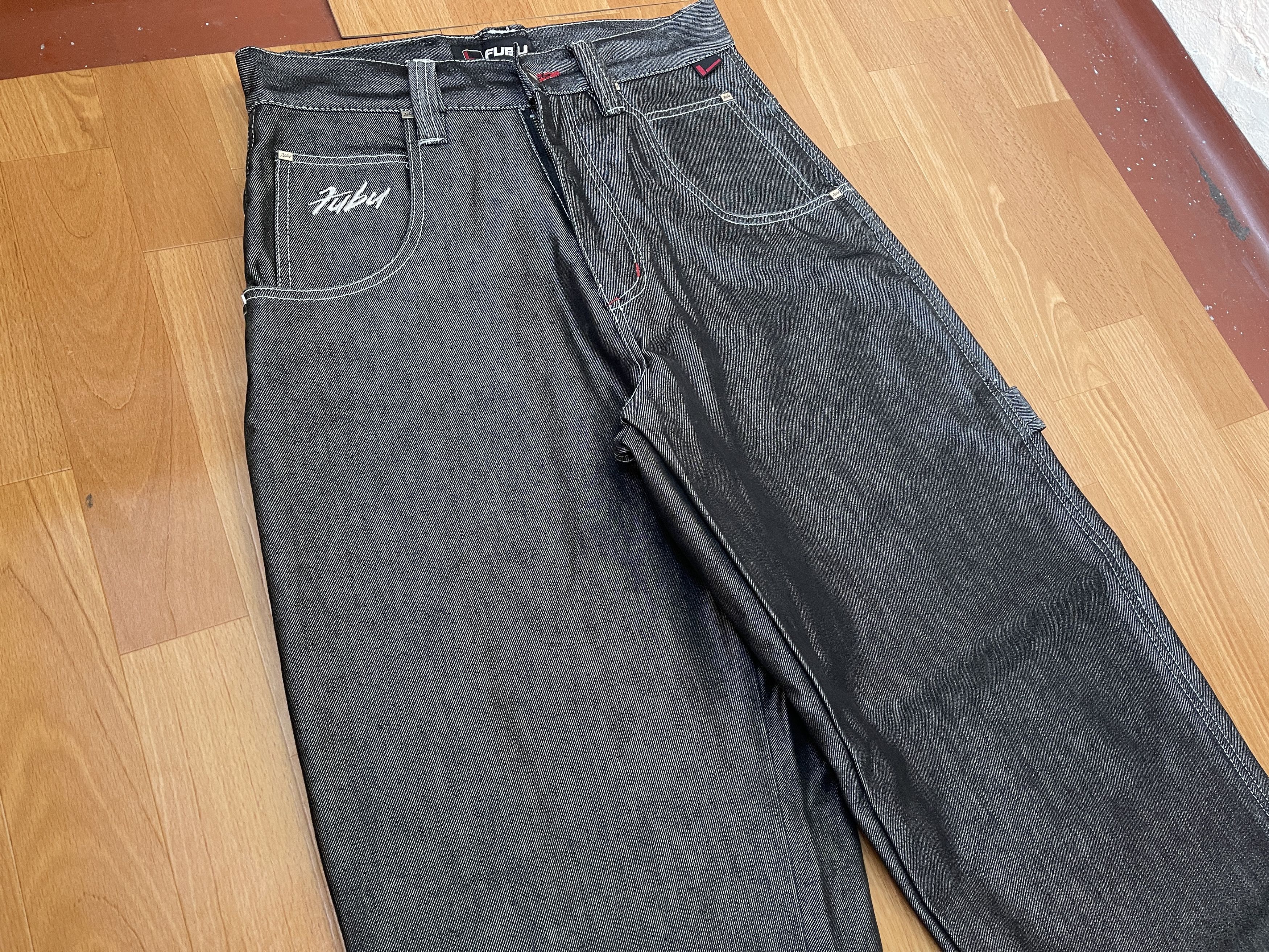 Fubu FUBU jeans shiny vintage baggy jeans silver metallic size 30 Size US 30 / EU 46 - 9 Thumbnail
