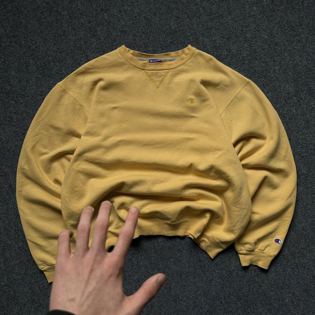 Champion VTG Champion Sweatshirt Small Logo Size XL Trashed 00s UsA Size US XL / EU 56 / 4 - 2 Thumbnail