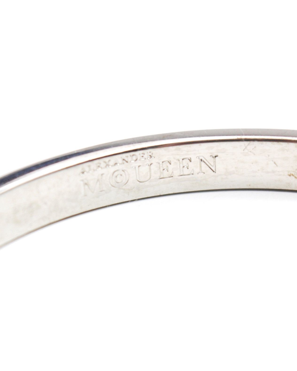 Alexander McQueen SS2012 ALEXANDER MCQUEEN IVORY ENAMEL SKULL STUD BANGLE Size ONE SIZE - 3 Thumbnail
