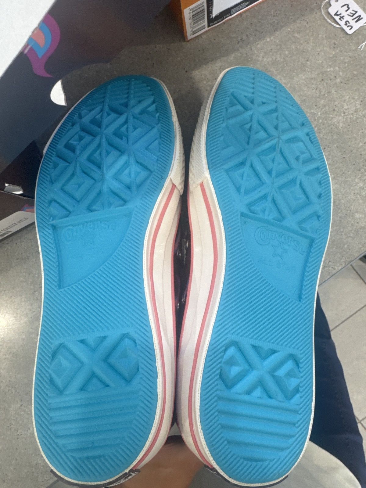 Converse × Golf le Fleur Converse X Golf Wang 70 HI Size US 7 / EU 40 - 4 Thumbnail