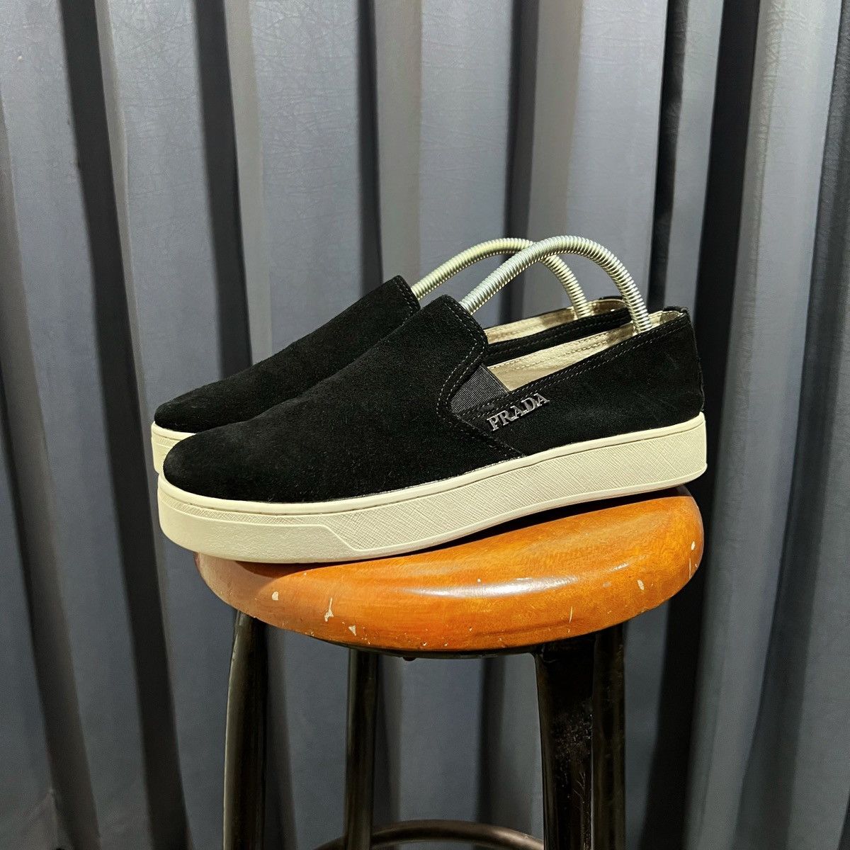 Prada Prada milano Slip on suede black Size US 7 / EU 40 - 1 Thumbnail