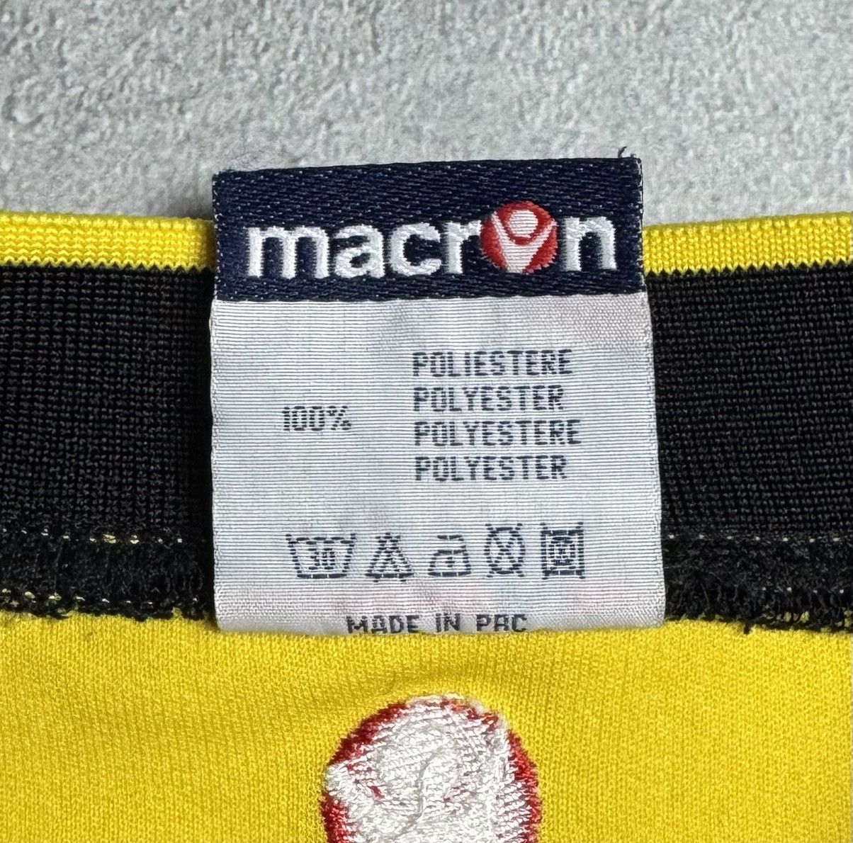 Macron Swansea City 2006 Goalkeeper Shirt Jersey Macron #26 Oakes Size US XXL / EU 58 / 5 - 20 Thumbnail