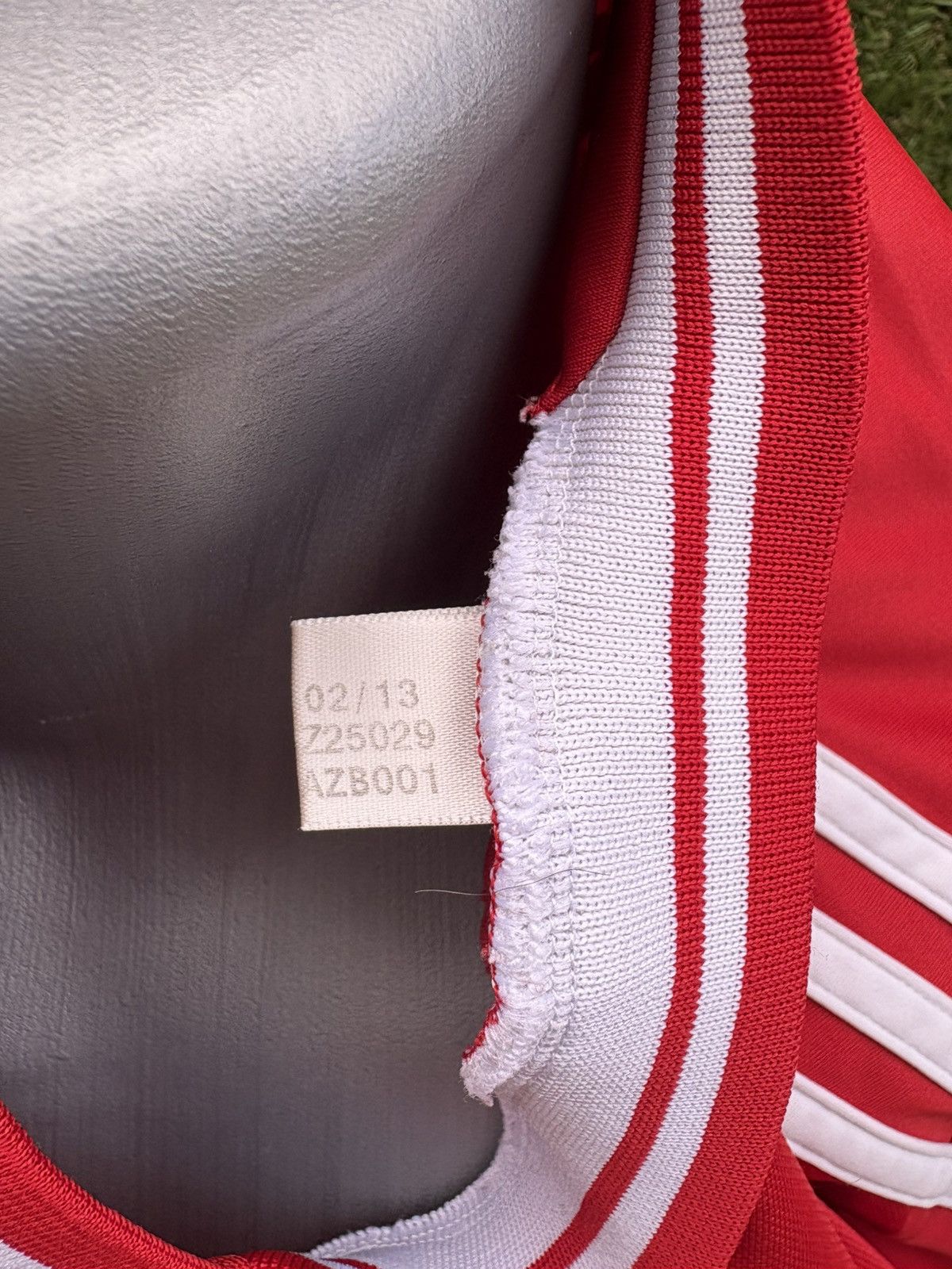 Adidas Robben jersey bayern munchen Size US M / EU 48-50 / 2 - 10 Thumbnail