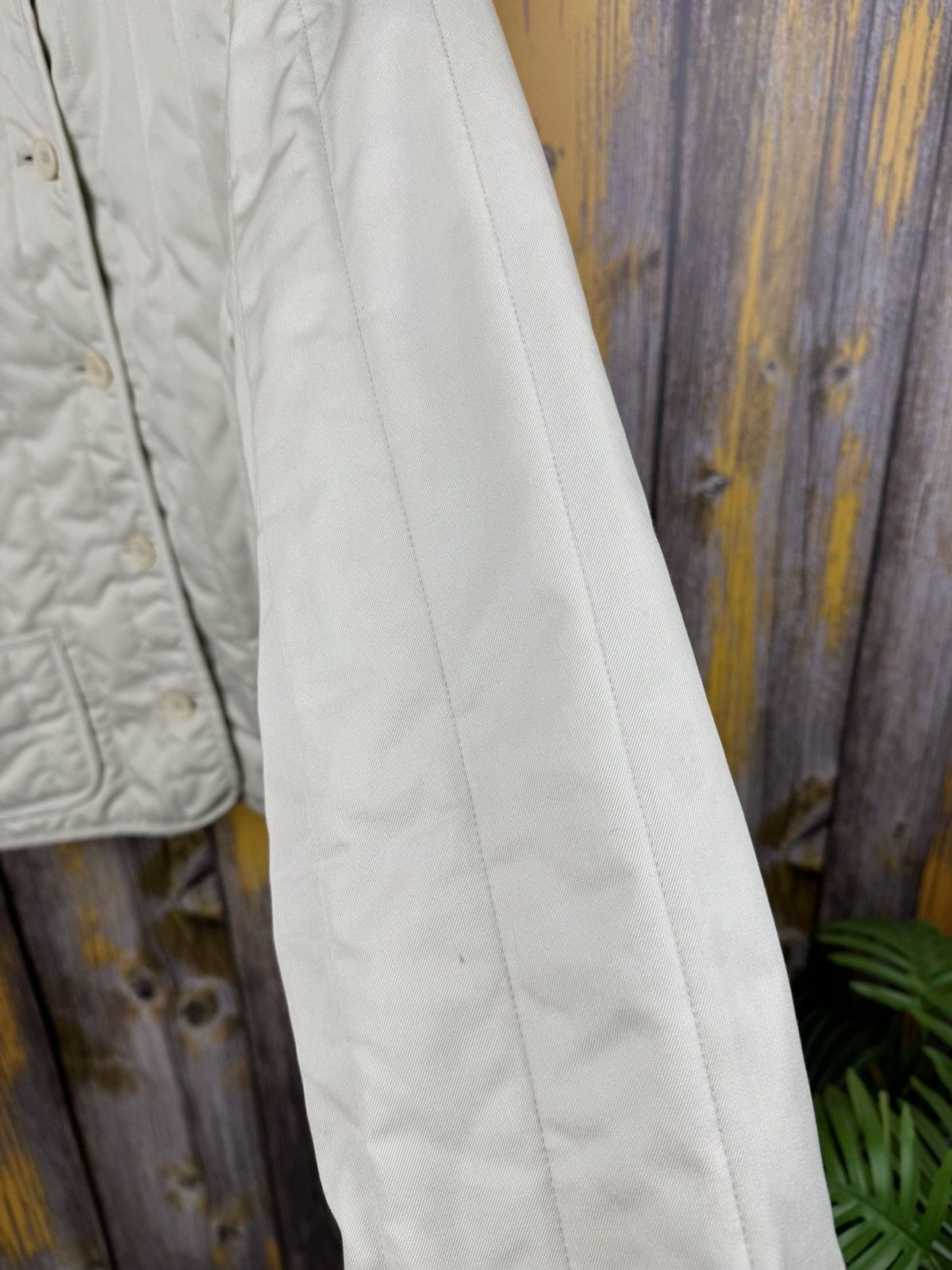 Aquascutum Women's quilted jacket Aquascutum England Vintage Size L Size L / US 10 / IT 46 - 15 Thumbnail