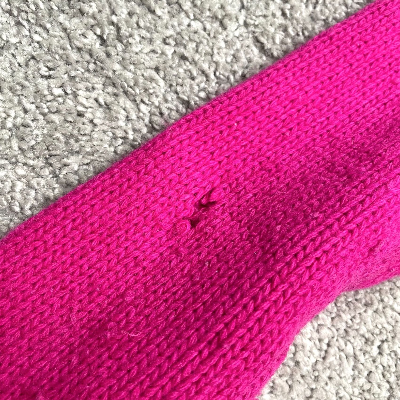 J.Crew J. Crew Wool Cashmere Cable Knit Sweater Womens Small Pink V-Neck Pullover Size S / US 4 / IT 40 - 7 Thumbnail