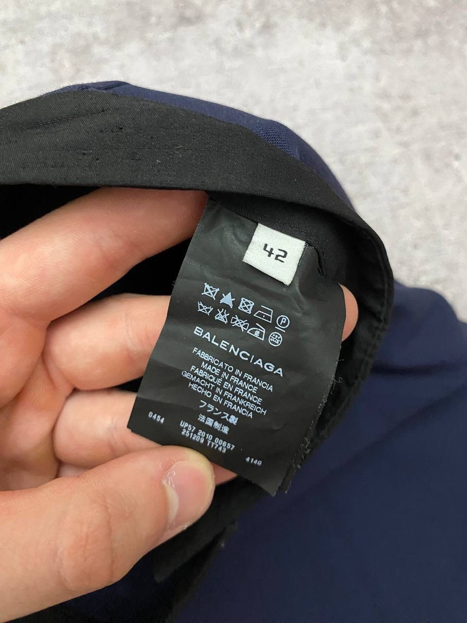 Balenciaga Balenciaga Luxury pants Size 28" / US 6 / IT 42 - 7 Thumbnail