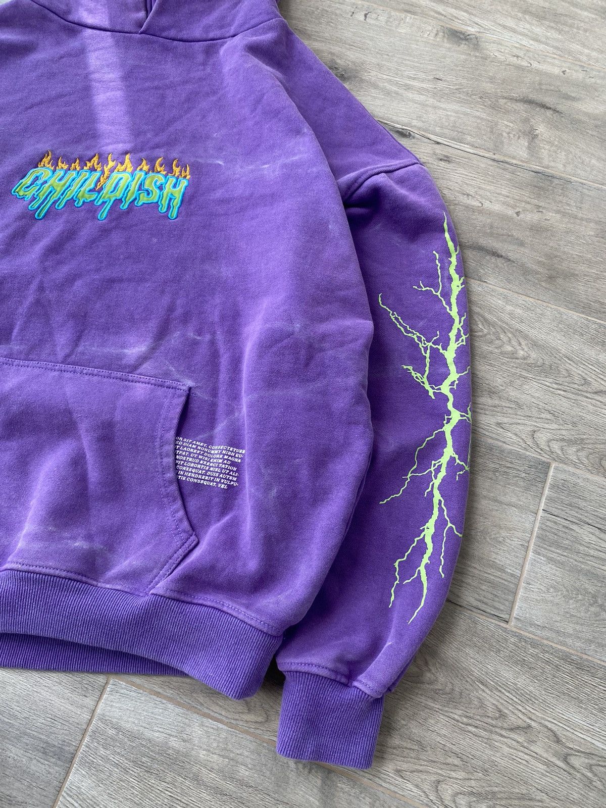 Vintage Childish vintage Distressed Hoodie Size US L / EU 52-54 / 3 - 4 Thumbnail