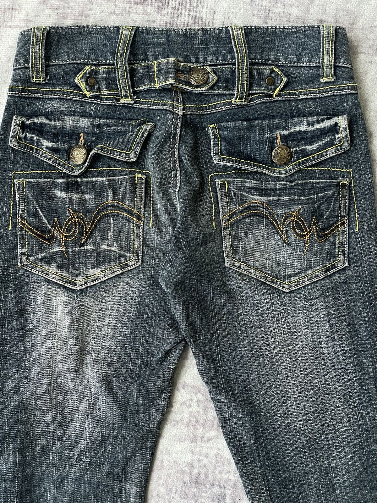 Japanese Brand Vintage BCBG Super Flared Buckle Denim / GOA Style Size US 29 - 9 Thumbnail