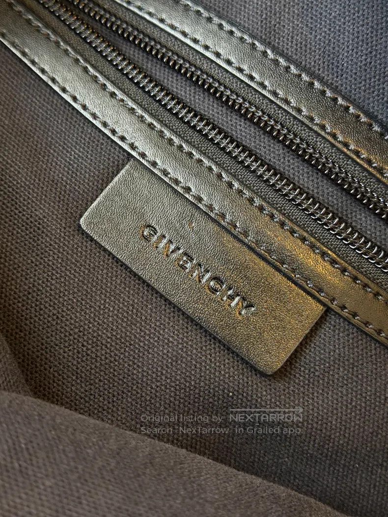 Givenchy Givenchy Black Zip Hooded Sweatshirt Size ONE SIZE - 4 Thumbnail