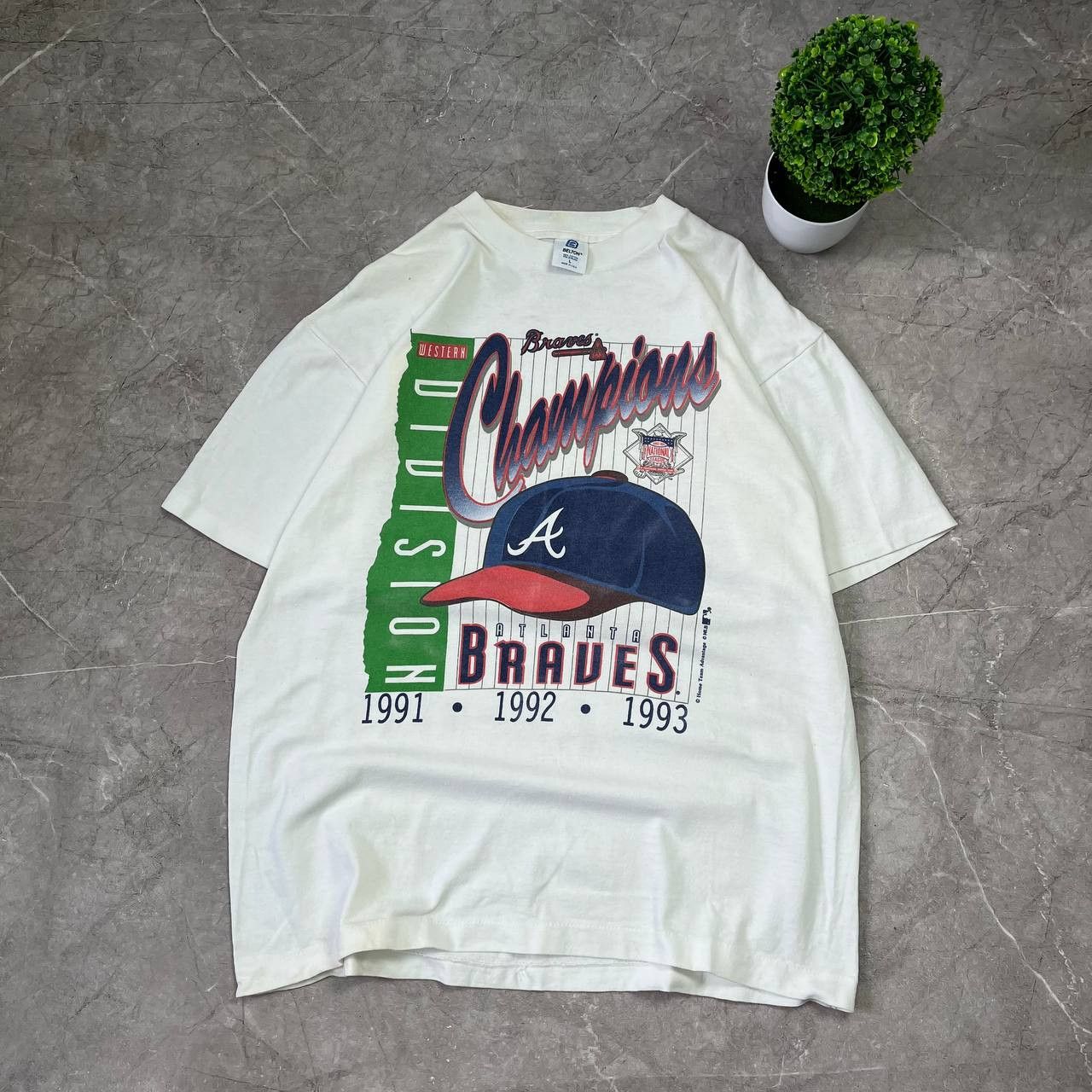 Vintage Vintage 1993 Atlanta Braves Champions National League Mens Size US L / EU 52-54 / 3 - 6 Thumbnail