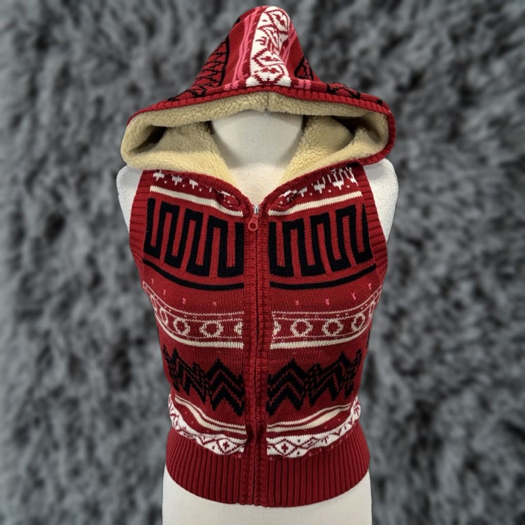 Nike Nike 6.0 Fair Isle Sweater Vest Women’s XS Sherpa Hood Full Zip Red Black Ski Vest XS Womens Size XS / US 0-2 / IT 36-38 - 1 Thumbnail