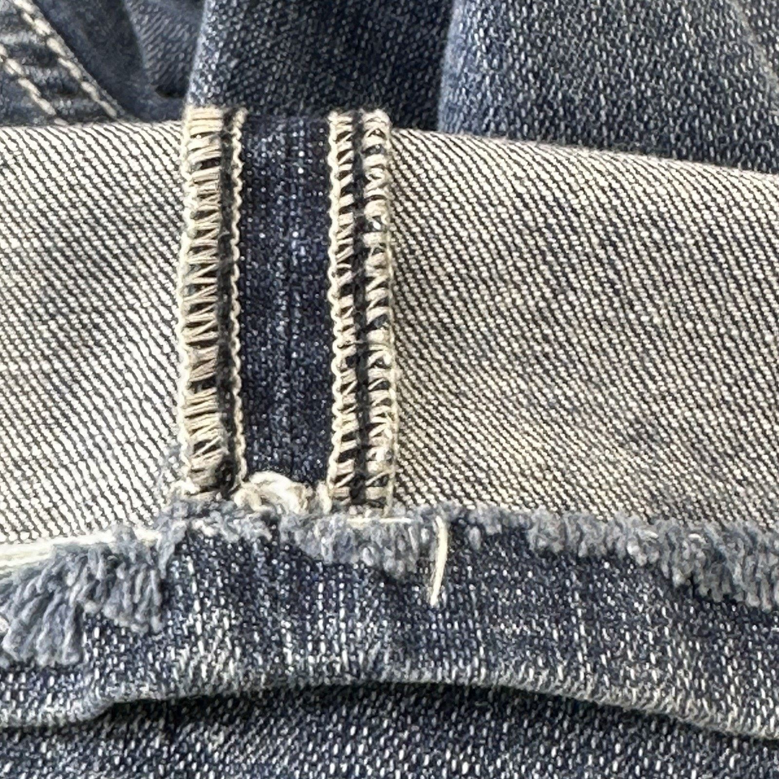 Other Rock & Roll Cowgirl Jeans Womens 32x34 Studded Silver Stitch Size 32" / US 10 / IT 46 - 13 Thumbnail