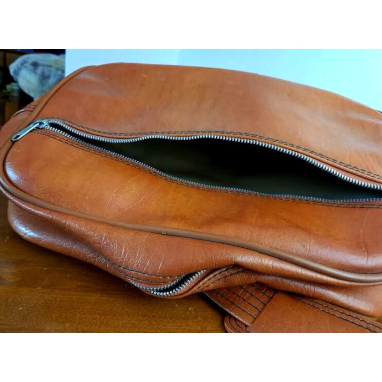 Sears VINTAGE Sears Brown Leather Travel Bag EUC Shoulder Bag Unisex Adults Medium 16x12x10 Travel Nylon Lining Buckle Zip Customized DB Cooper Pattern Size ONE SIZE - 4 Thumbnail