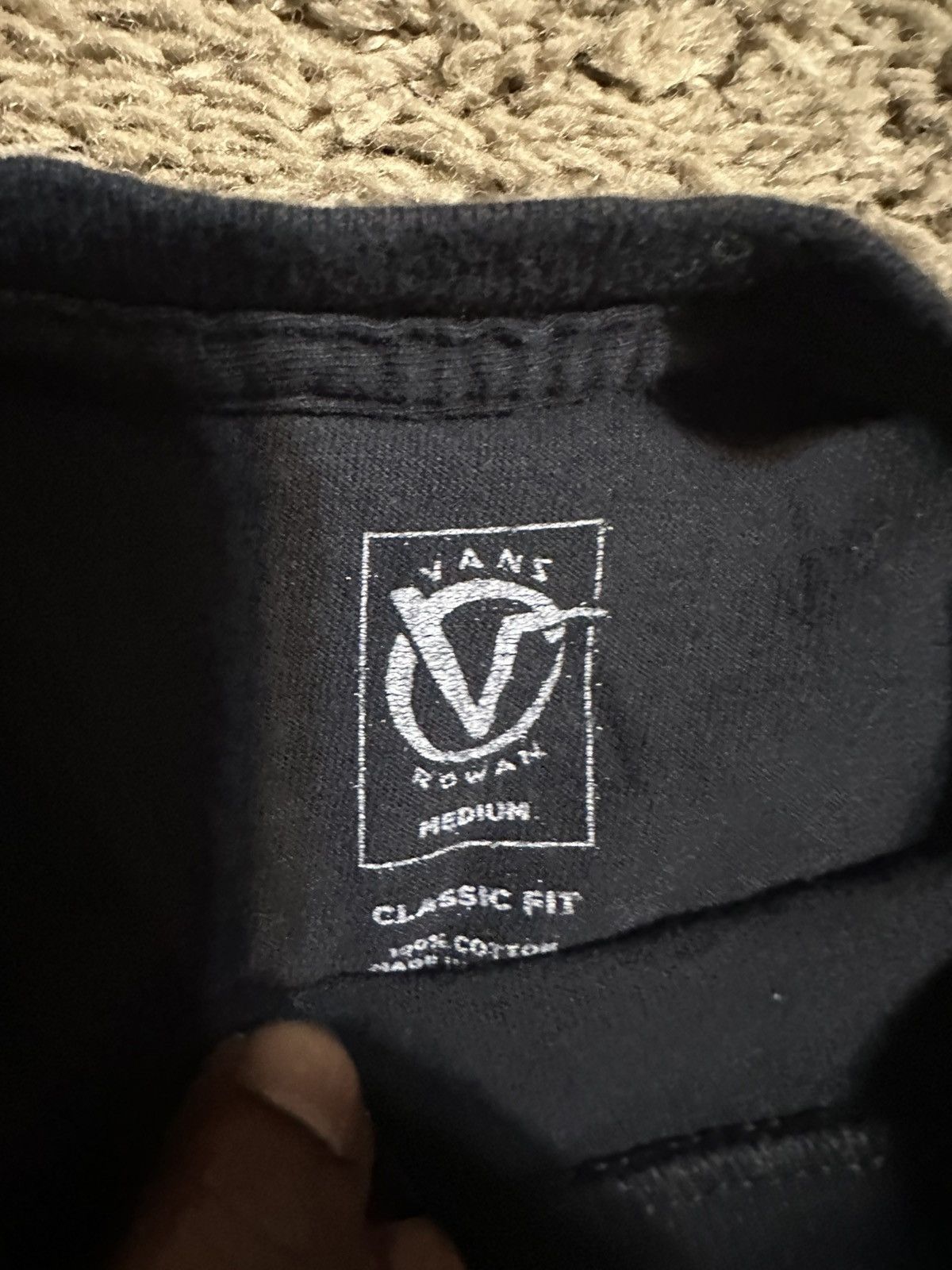 Vans Vintage Vans skateboarding shirt 00s size medium Size US M / EU 48-50 / 2 - 7 Thumbnail