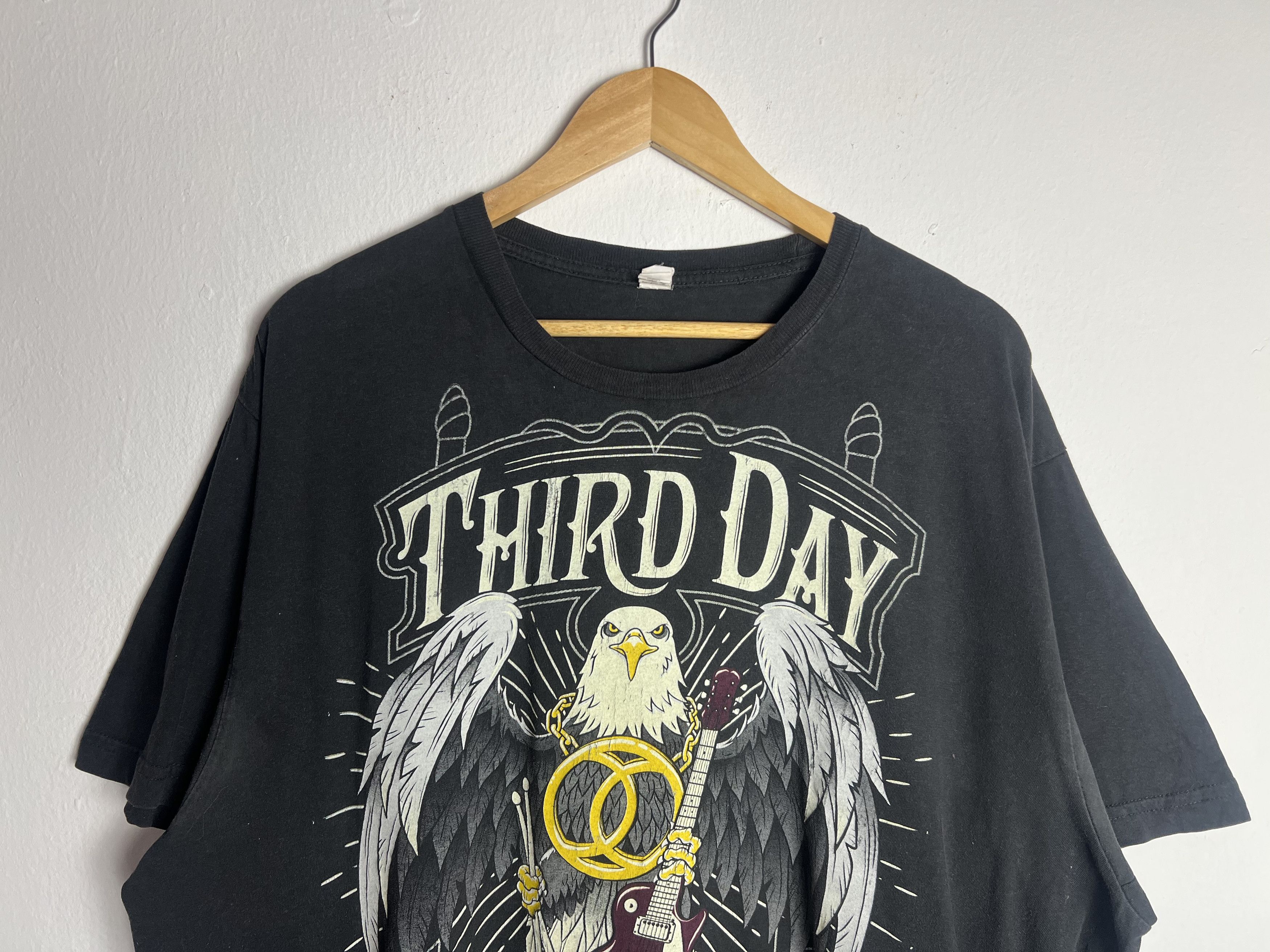 Band Tees Third Day Miracle Tour Tee Size US XL / EU 56 / 4 - 3 Thumbnail
