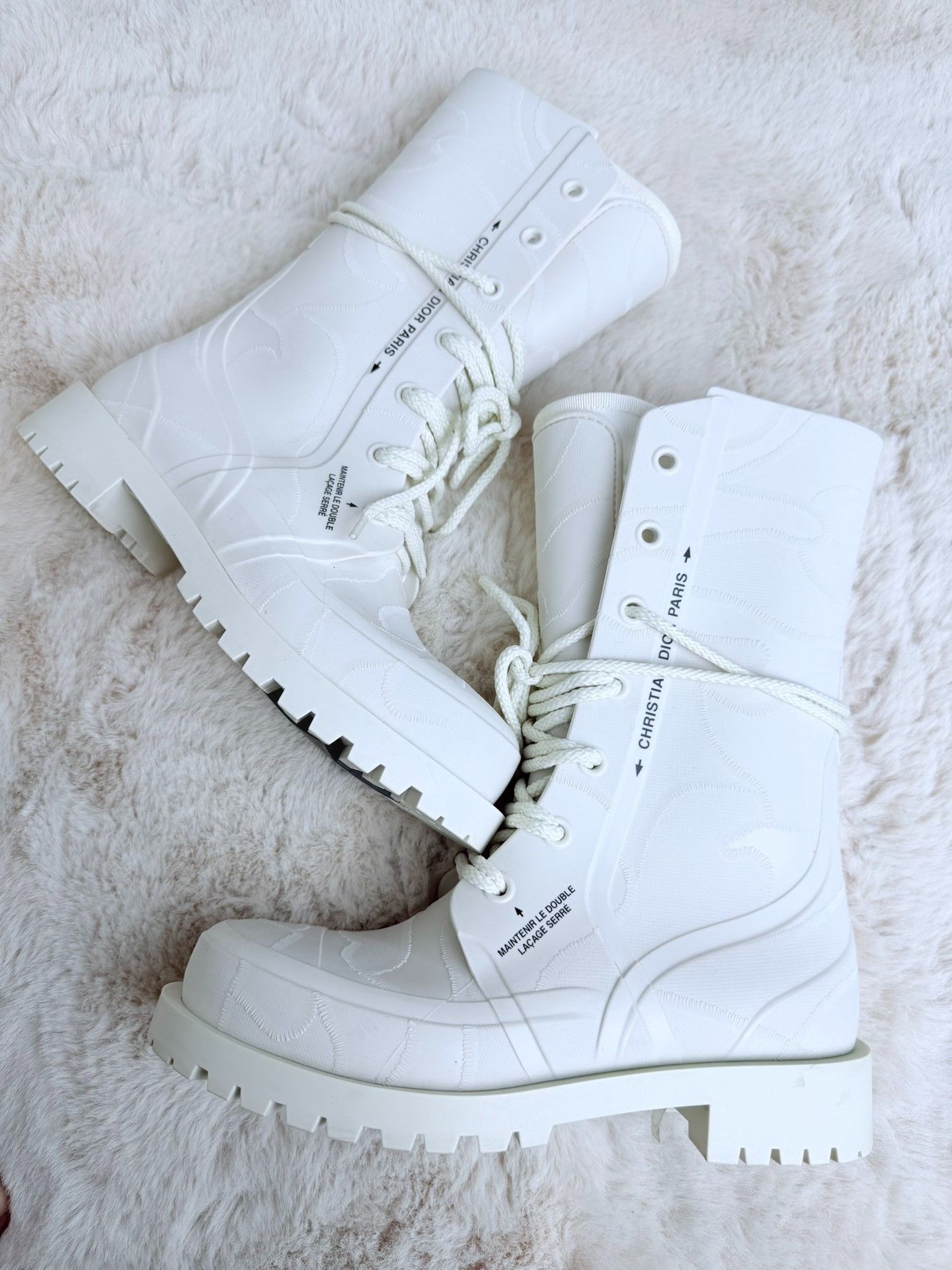 Dior Dior White Boots us_7 Women Size US 7 / IT 37 - 1 Thumbnail