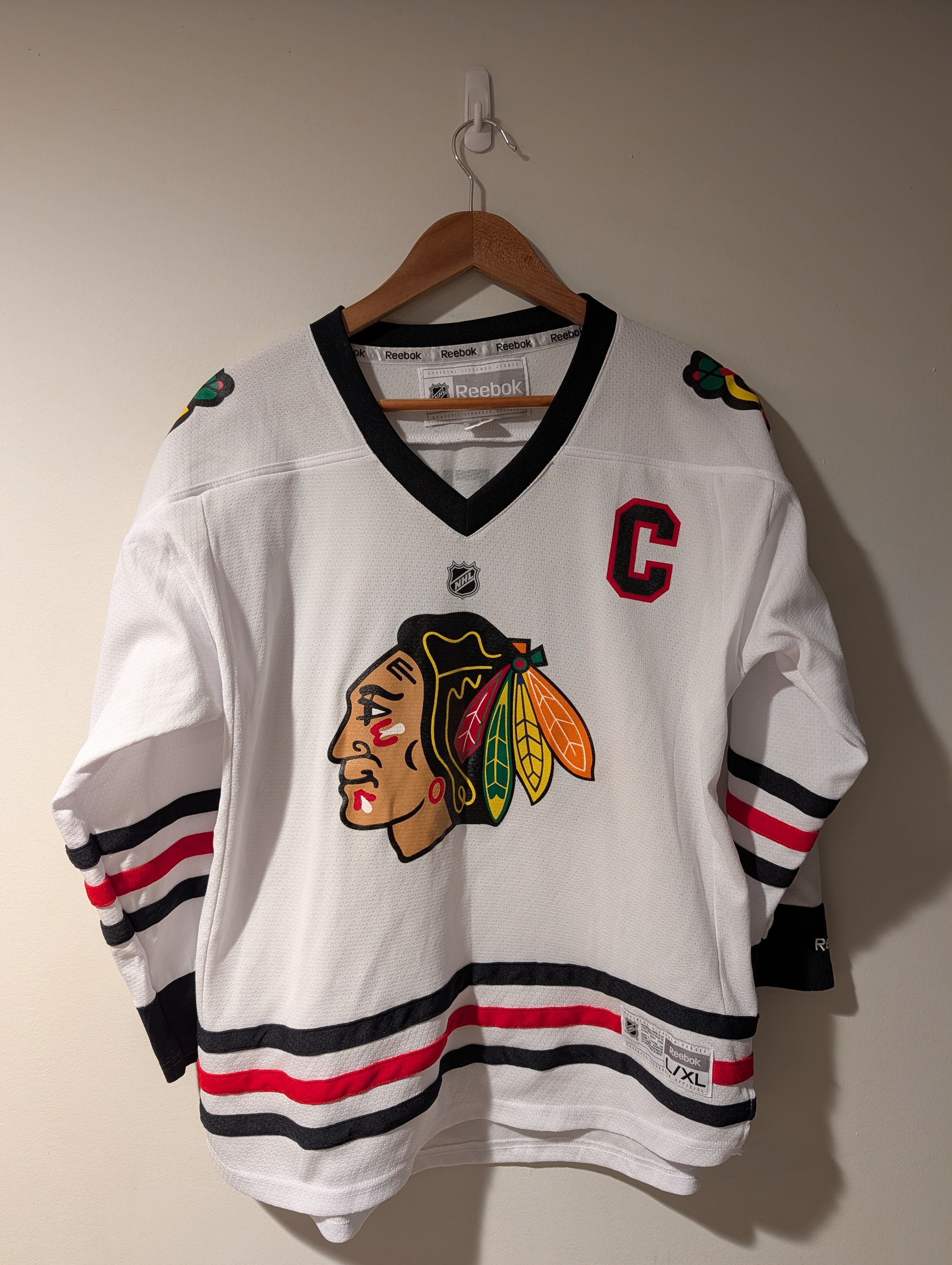 NHL Chicago BlackHawks Toews Reebok X-Large NHL Hockey Jersey Size US XL / EU 56 / 4 - 1 Thumbnail