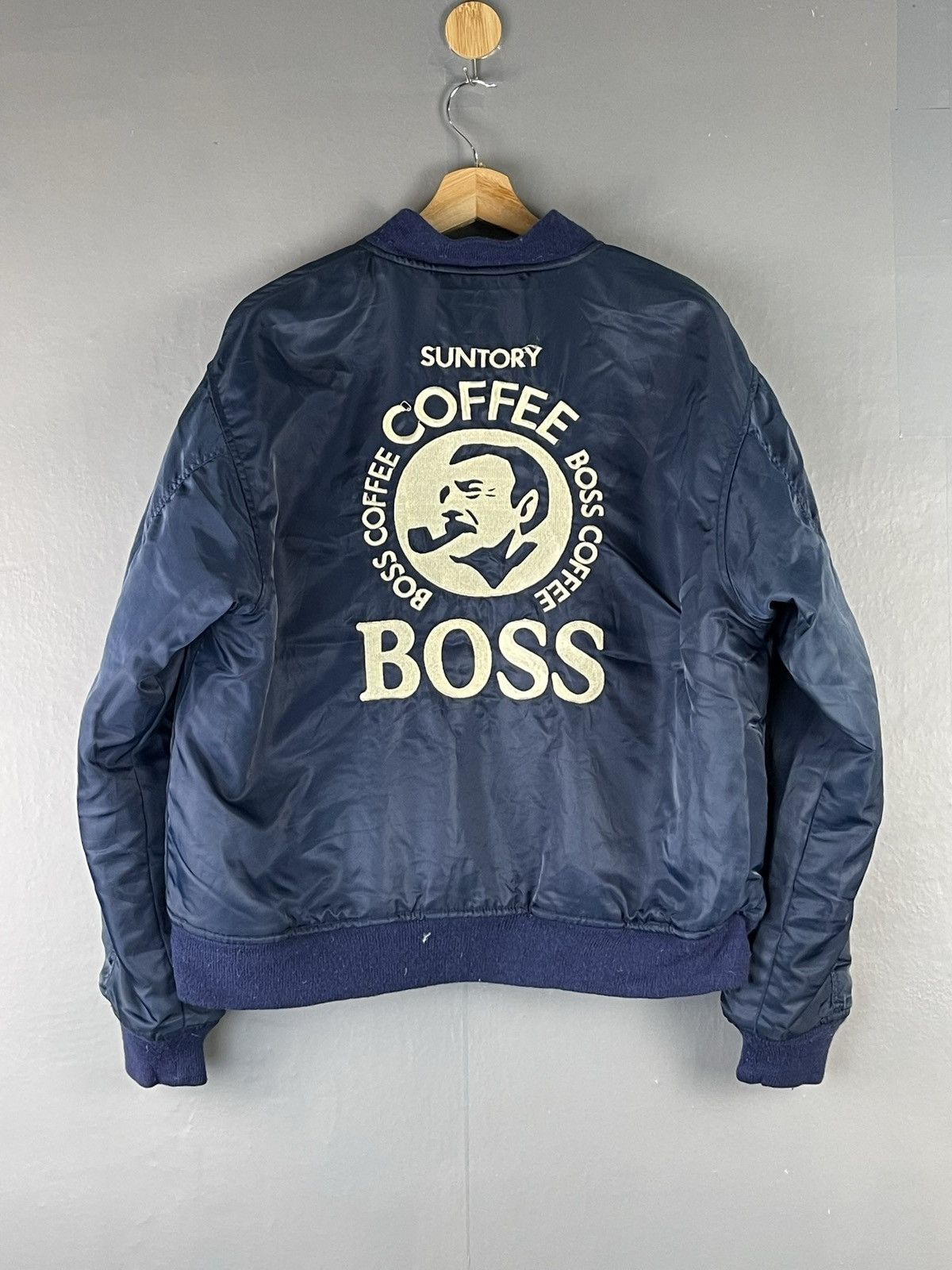 Japanese Brand × Vintage Vintage Suntory Boss Coffe Big Logo Embroidery Bomber Jacker Size US M / EU 48-50 / 2 - 1 Thumbnail