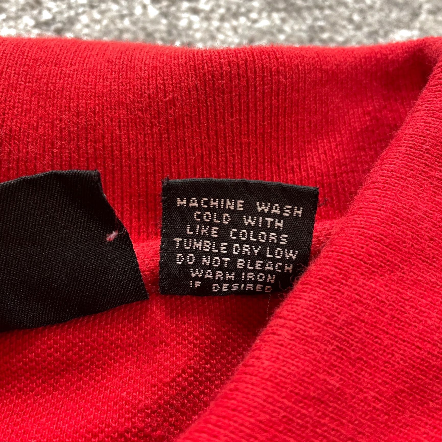 Vintage VINTAGE Race Rock Polo Shirt Mens Medium Red Collared Logo Cotton Rugby Shirt Polo Size US M / EU 48-50 / 2 - 4 Thumbnail