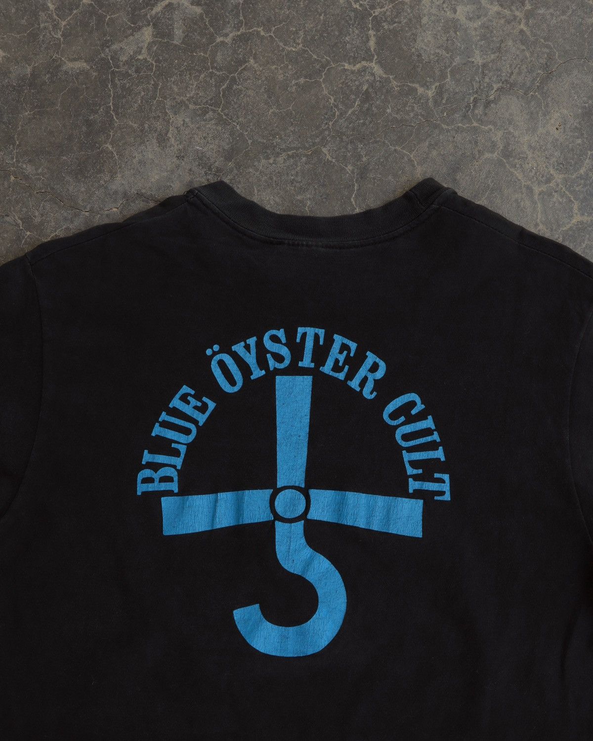 Band Tees Vintage 70s 80s Blue Oyster Cult Hanes USA Black Tee Large L Size US L / EU 52-54 / 3 - 4 Thumbnail