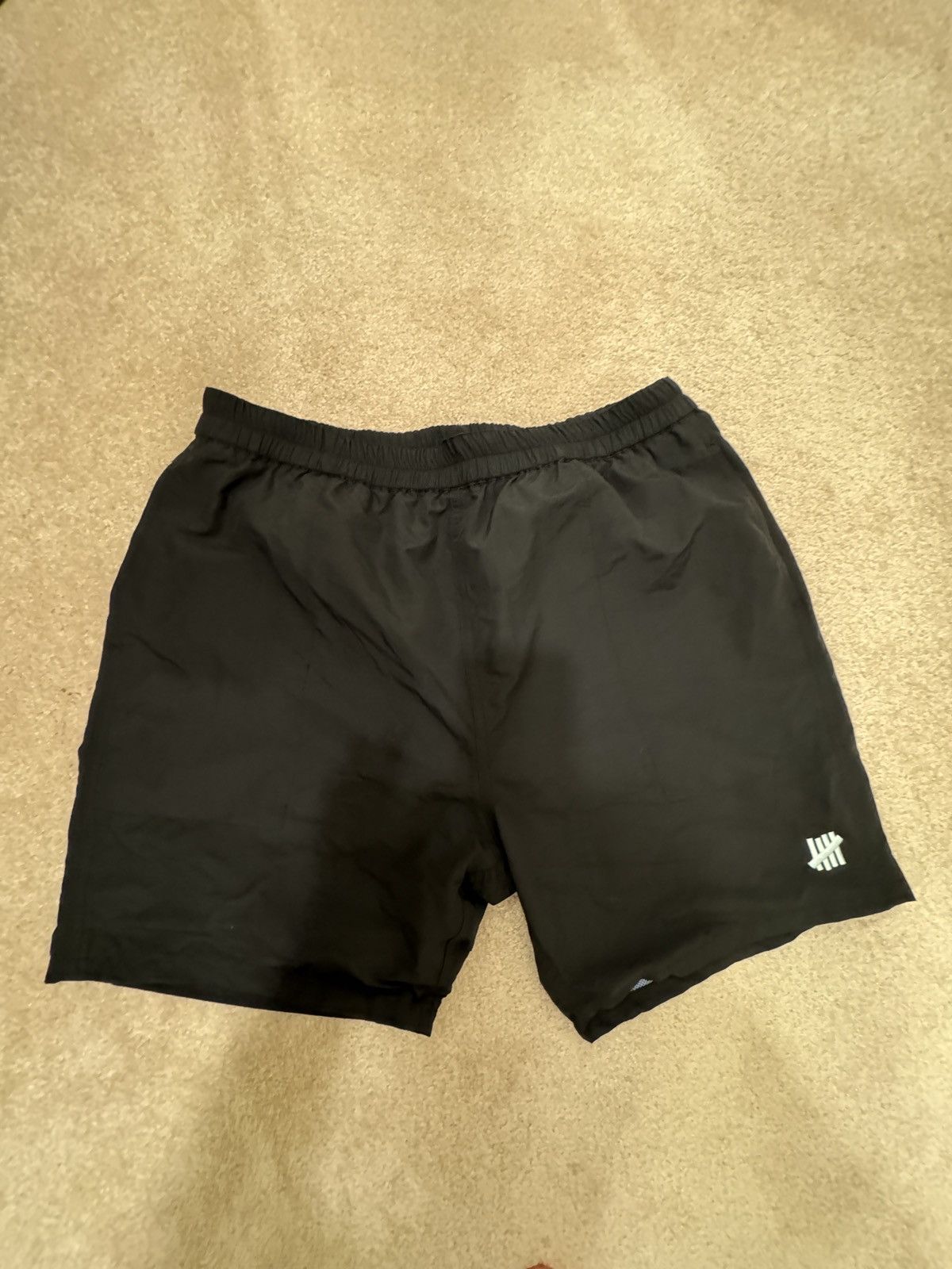 Undefeated UNDEFEATED Black Nylon Shorts inside bball mesh Size US 34 / EU 50 - 1 Thumbnail