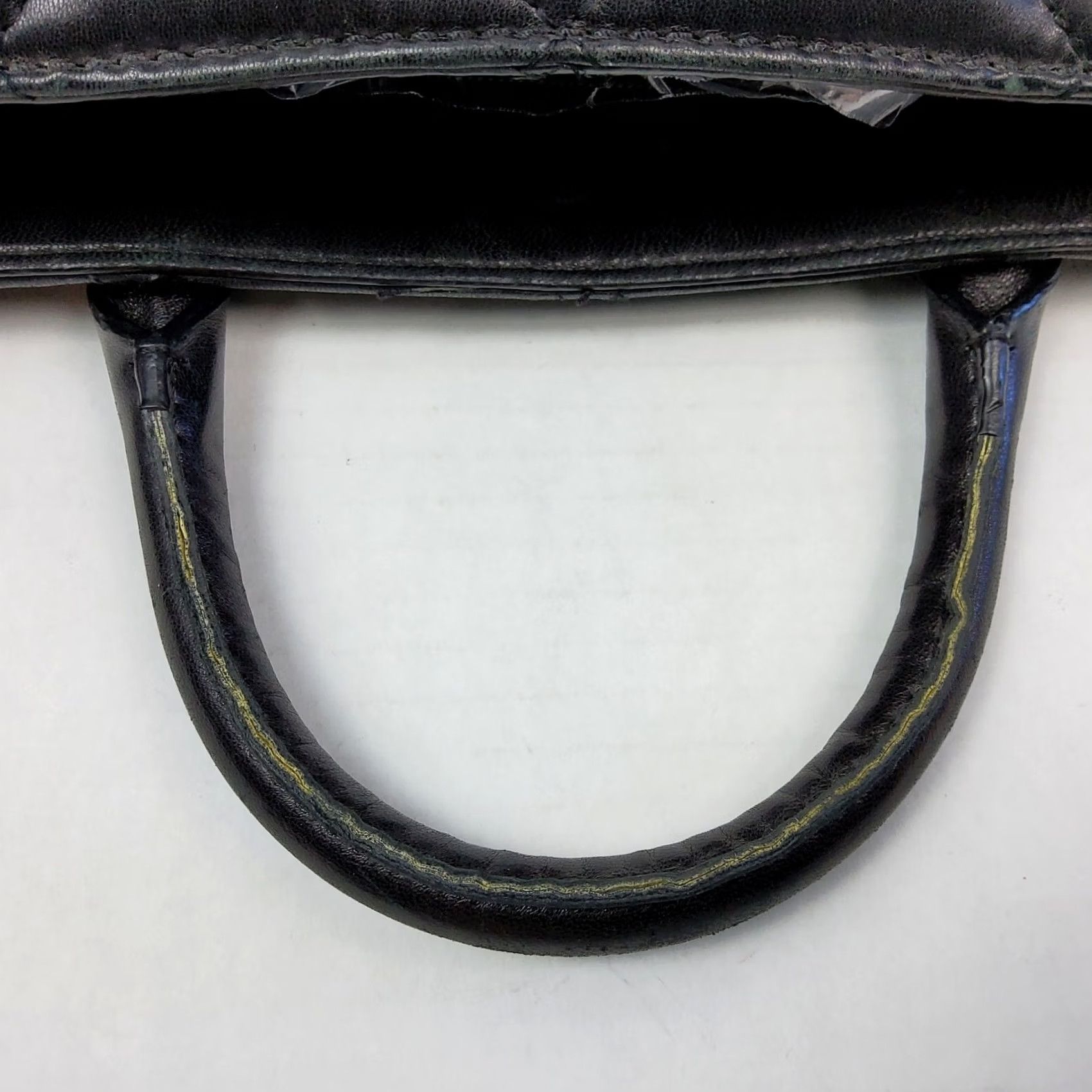 Michael Kors Michael Kors MK Quilted Shoulder Handbag Purse Bag Leather Black Women Purposed MK Shoulder Bag Size ONE SIZE - 7 Thumbnail