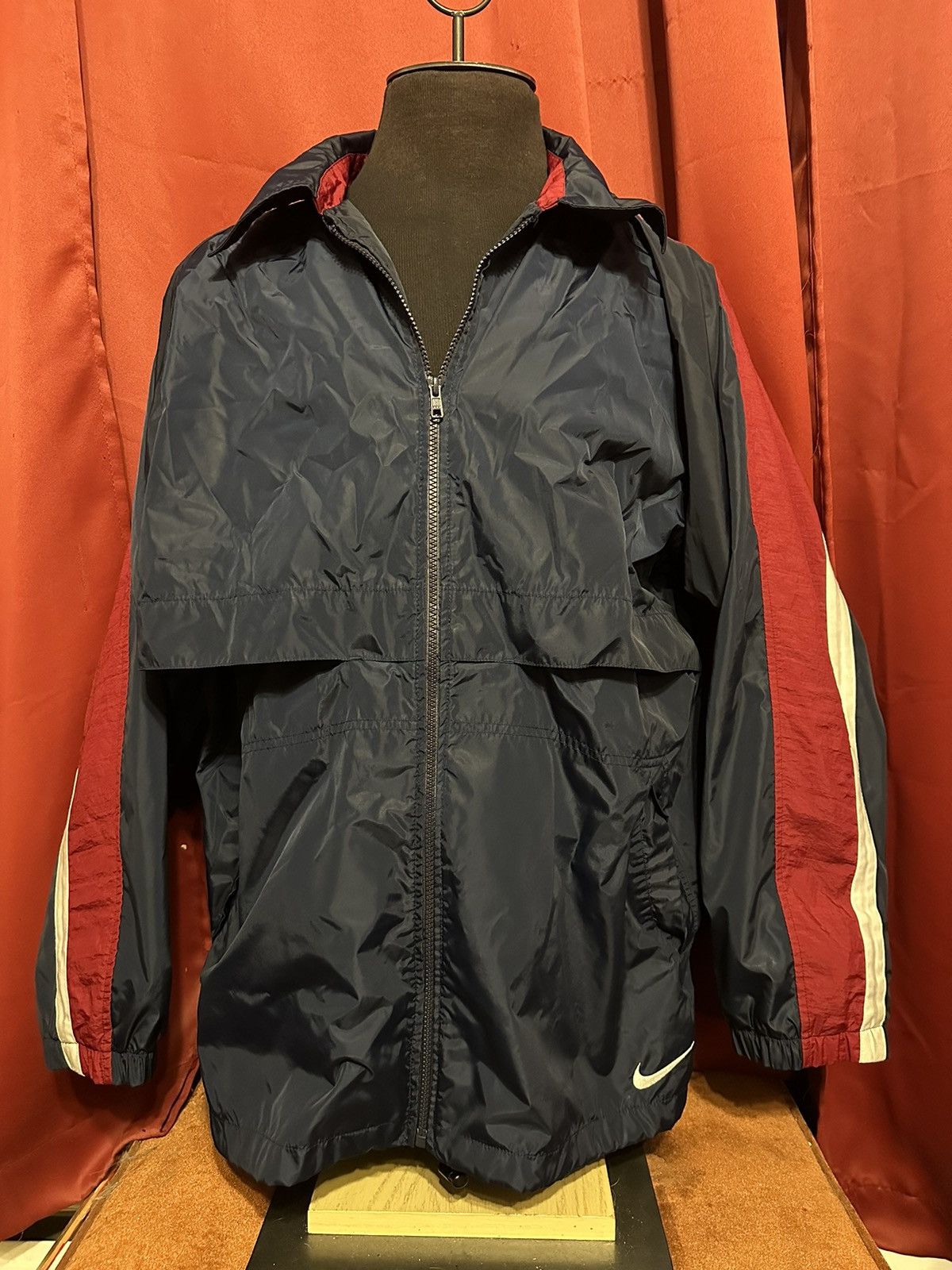 Nike × Vintage Vintage Nike Windbreaker Jacket 90’s Big Swoosh Logo Grail Size US L / EU 52-54 / 3 - 1 Thumbnail