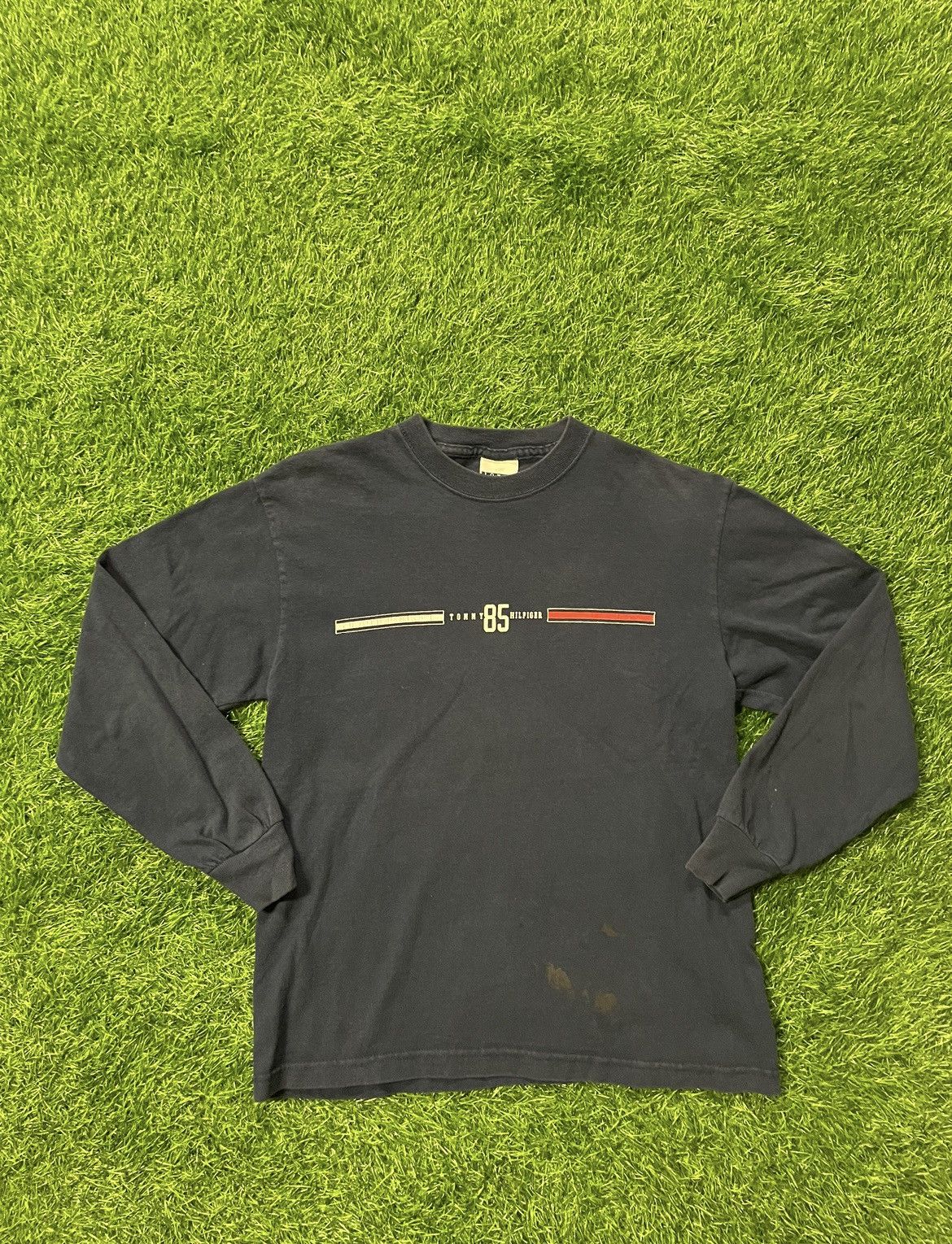 Tommy Hilfiger × Vintage vintage Tommy Hilfiger Long sleeve Size Youth Medium Size US XS / EU 42 / 0 - 1 Thumbnail