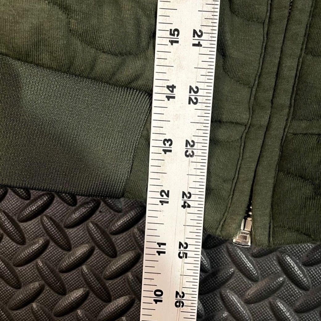 Zara ZARA Women's Olive Green Quilted Full Zip Bomber Jacket S Outerwear Comfort Bomber Jacket Womens Olive Green Quilted Full Zip Bomber Jacket Size S Size S / US 4 / IT 40 - 4 Thumbnail
