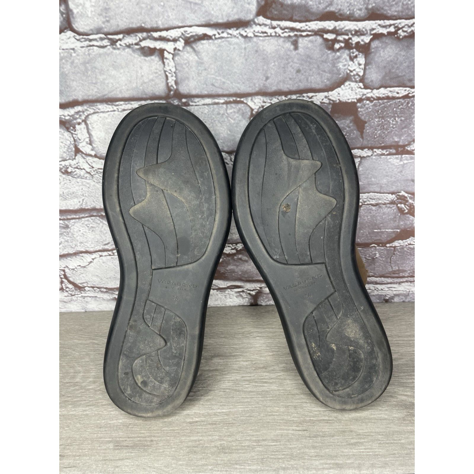 Vagabond Vagabond Blenda Brown Nubuck Leather Slide Platform Sandals Size US 7.5 / IT 37.5 - 10 Thumbnail