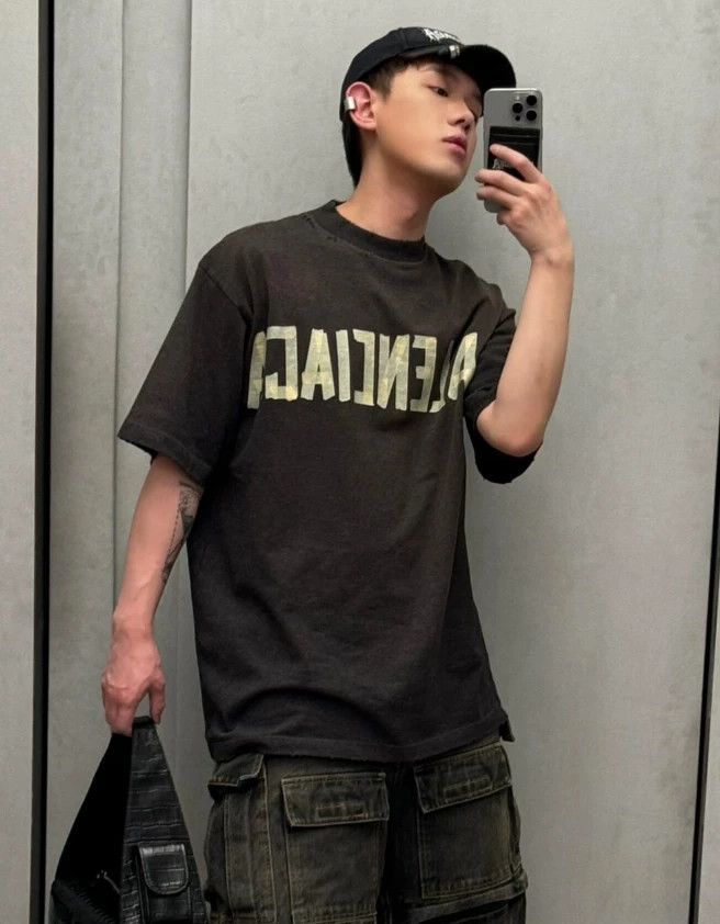 Other Balenciaga Black wash-made used tape textured paper short Size US L / EU 52-54 / 3 - 5 Thumbnail