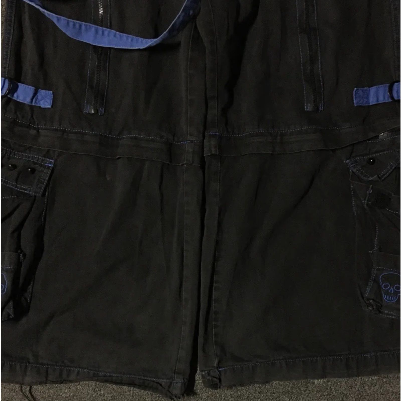 JNCO VINTAGE Tripp NYC Pants Mens Black 34 Wide Leg Jeans Cargo 90s Goth Punk Rave Grunge Skater Baggy Studded Zippers Pockets Leather Chains Size US 34 / EU 50 - 5 Thumbnail