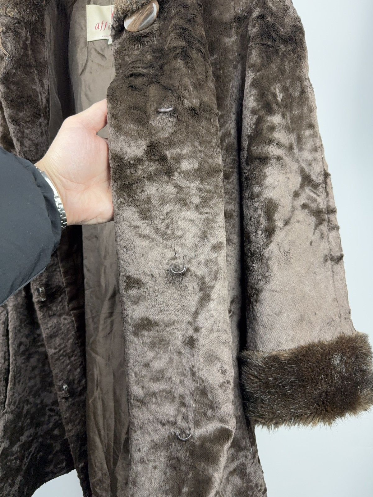Japanese Brand Vintage Luxury Avant Garde Retro Japanese Fur Mohair Coat Size S / US 4 / IT 40 - 16 Thumbnail