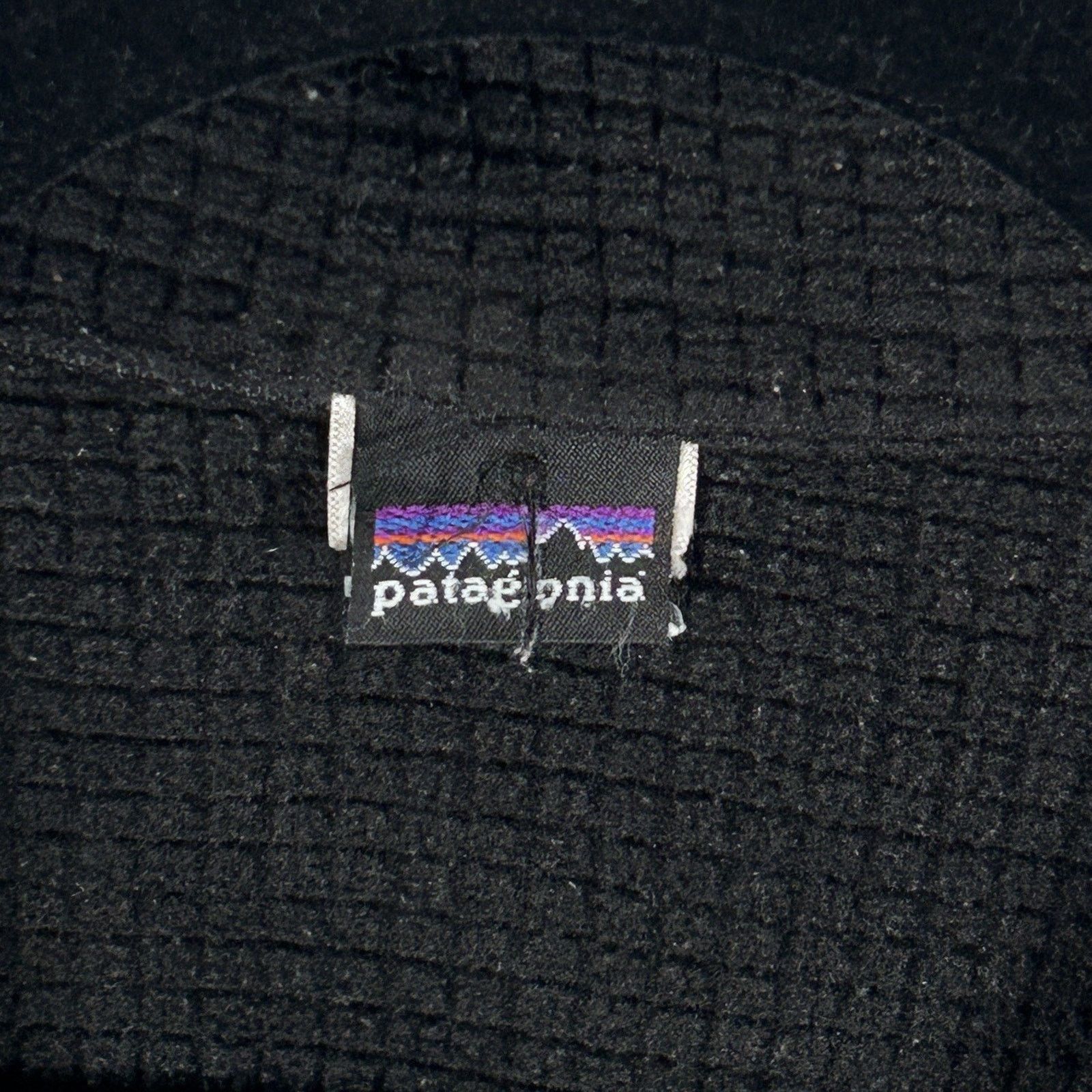 Patagonia Vintage Patagonia R1 Regulator Fleece Pullover Black Mens XL Size US XL / EU 56 / 4 - 3 Thumbnail