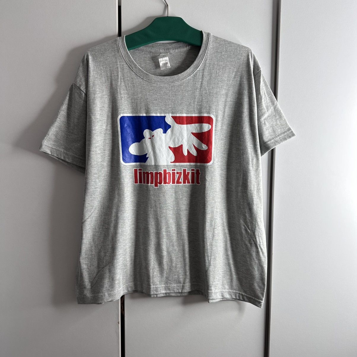 Band Tees Limp Bizkit Rock Rap Band Tee Tshirt Size US XL / EU 56 / 4 - 1 Thumbnail