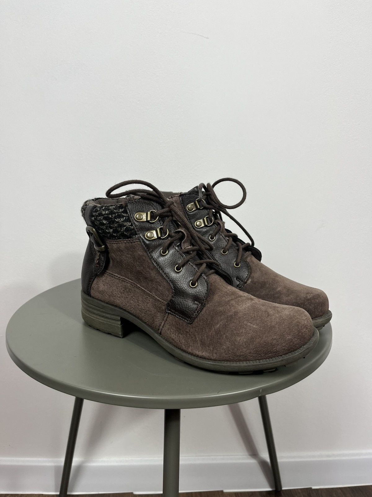 Earth Spirit Brown Suede Boots Knit Cuff Lace Up Size EU 41