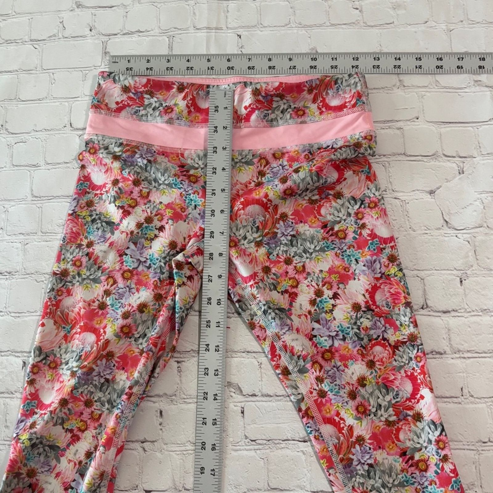 Lululemon Lululemon leggings size 4 Size 27" / US 4 / IT 40 - 7 Thumbnail
