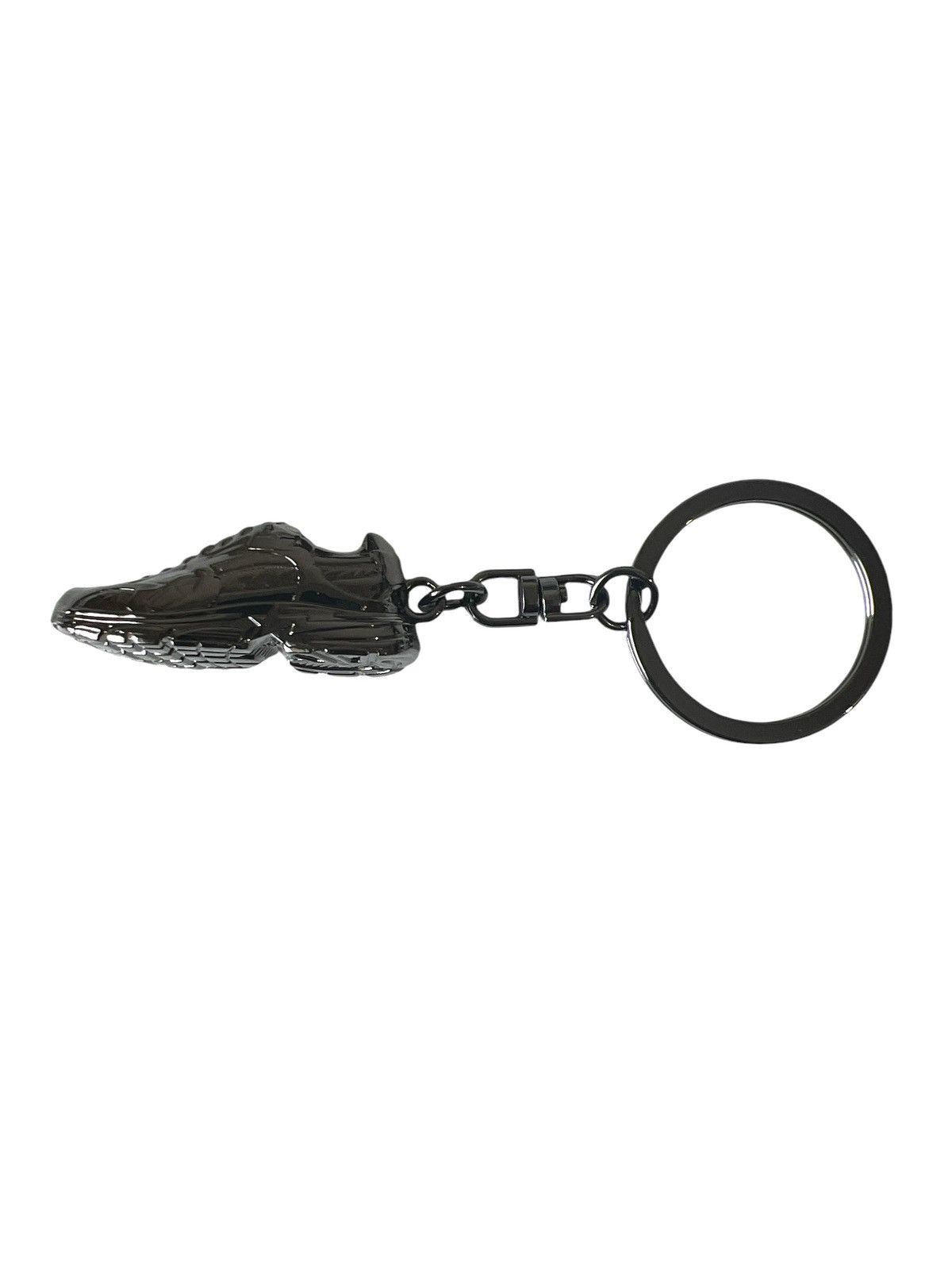 Bape 🎁 BAPE BAPESTA SNEAKER KEY RING CHAIN - A Bathing Ape RARE Size ONE SIZE - 2 Thumbnail