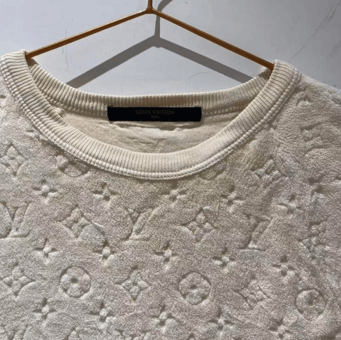 Louis Vuitton Louis Vuitton short-sleeve T-shirt Size US S / EU 44-46 / 1 - 3 Thumbnail