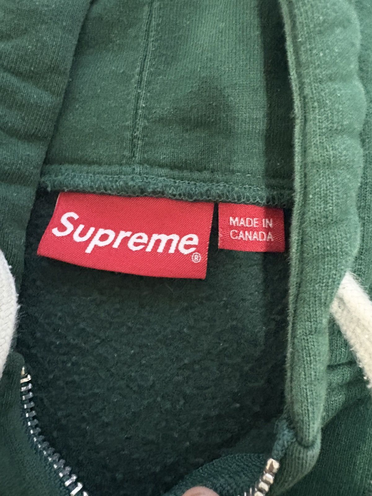 Supreme Supreme 2022 winter release dark green zip up small box logo Size US M / EU 48-50 / 2 - 9 Thumbnail
