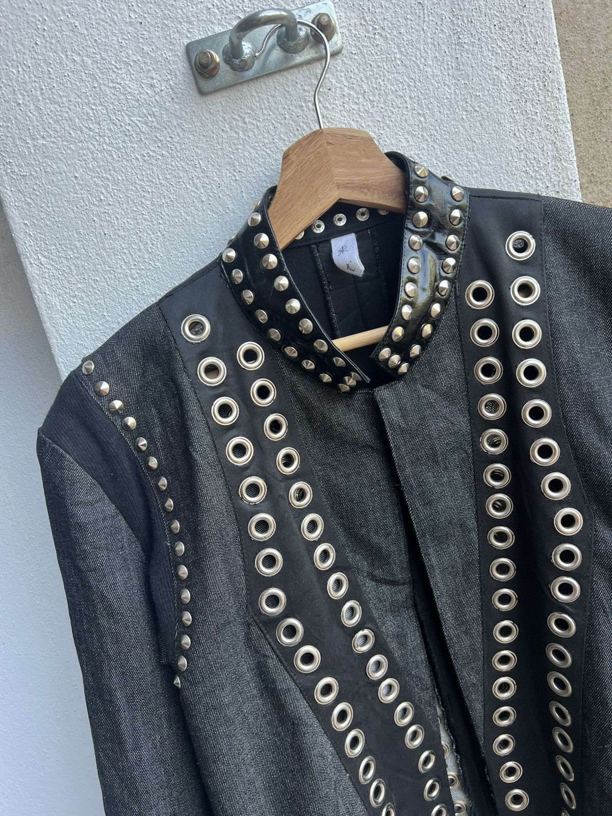 Vintage Vintage Tojo Denim Studded Custom Punk Beauty Beast Jacket Size US M / EU 48-50 / 2 - 6 Thumbnail