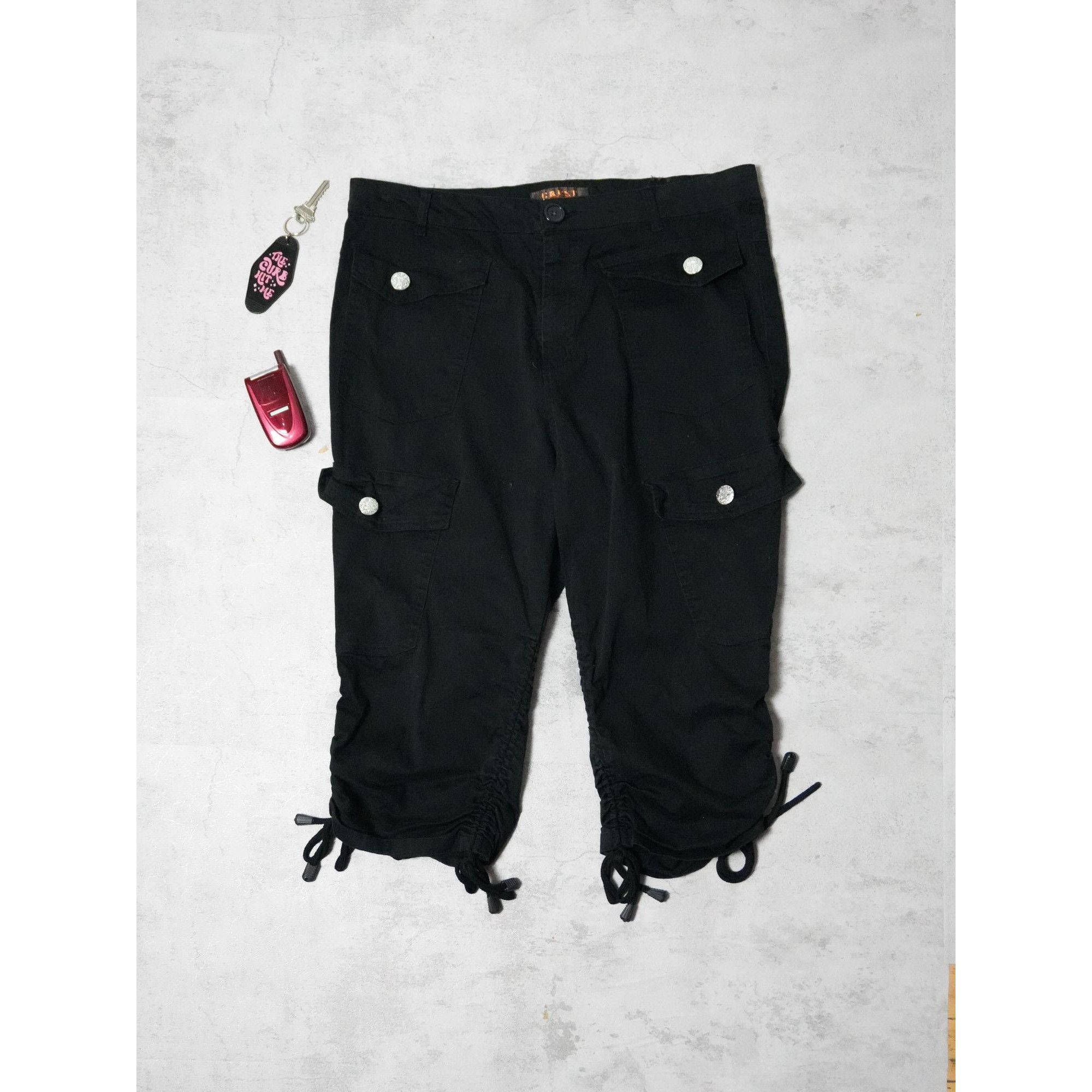 Other Y2k Black Crest Capri Pants Size 32" / US 10 / IT 46 - 1 Thumbnail