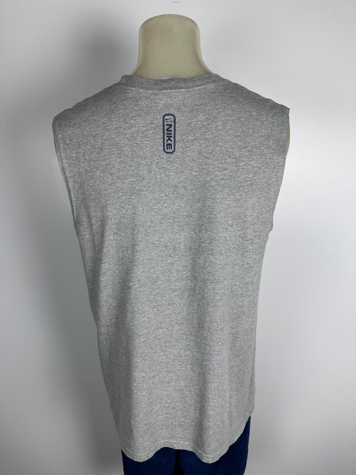 Nike Vintage Nike Basketball Swoosh Logo Gray Jersey T-Shirt USA Size US M / EU 48-50 / 2 - 6 Thumbnail