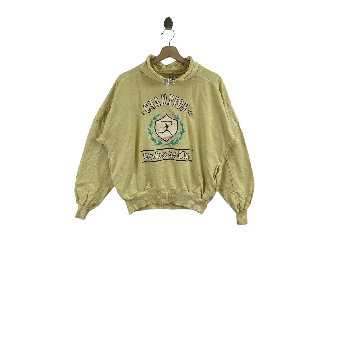 Vintage 80s CHAMPION UNIVERSITY Carushka Usa Sweatshirt