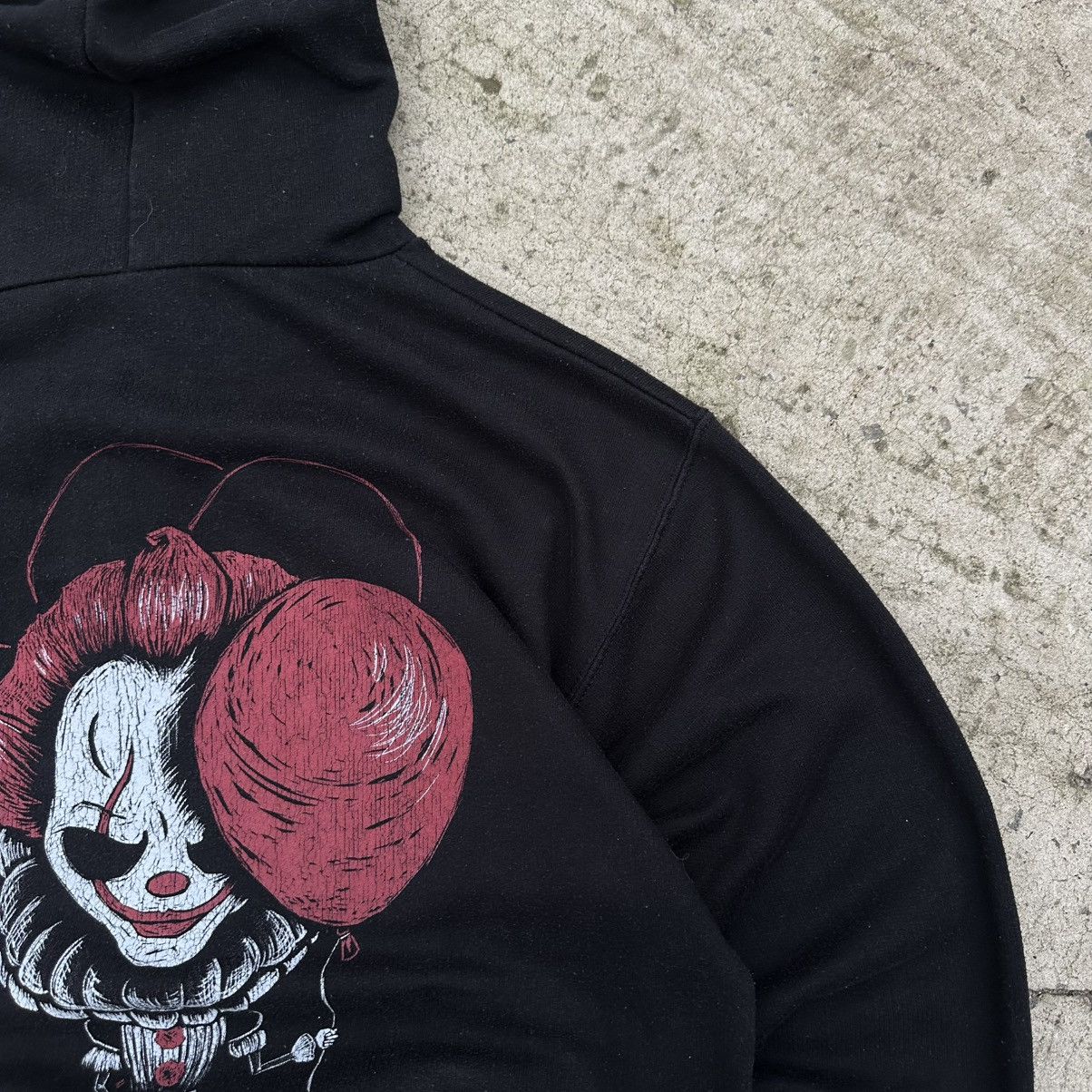 Japanese Brand Vintage IT Pennywise Zip Hoodie Big Logo Band Y2K 00s USA Size US M / EU 48-50 / 2 - 5 Thumbnail