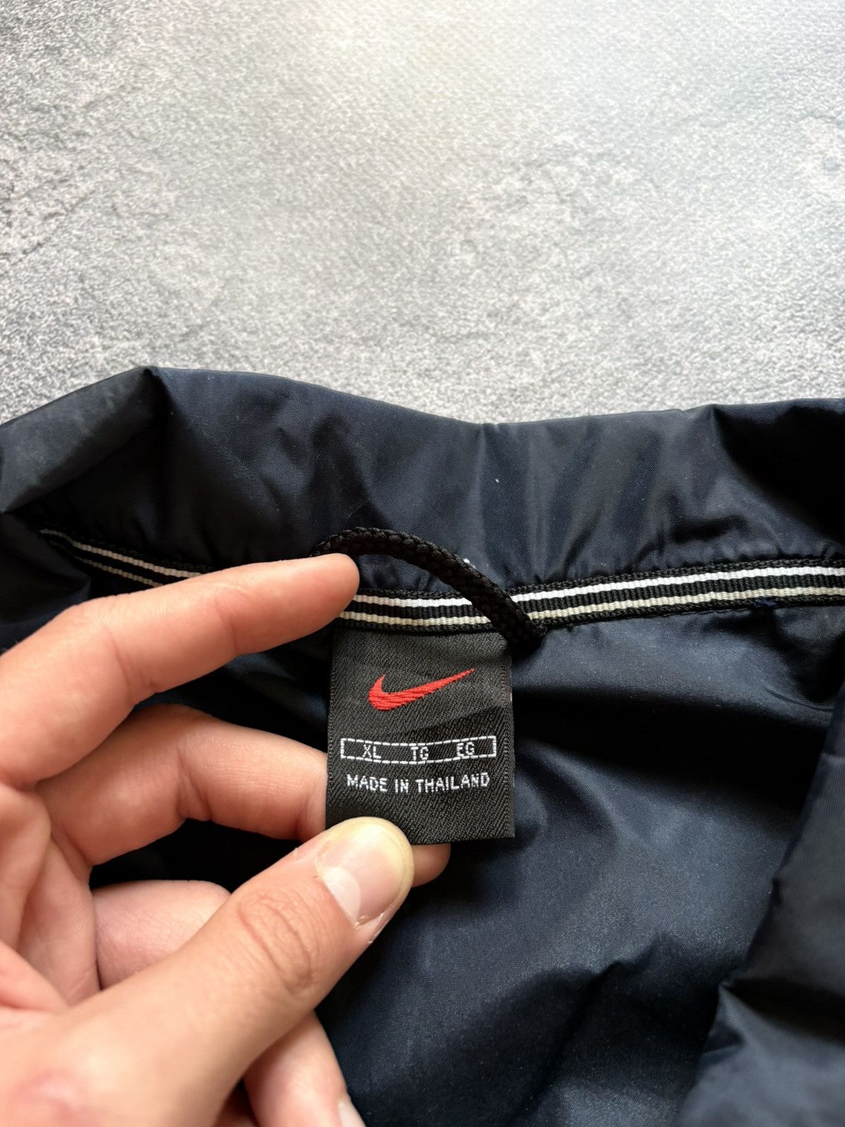 Nike Vintage 90s Nike Y2K Streetwear Swoosh Nylon Track Jacket Size US XL / EU 56 / 4 - 8 Thumbnail