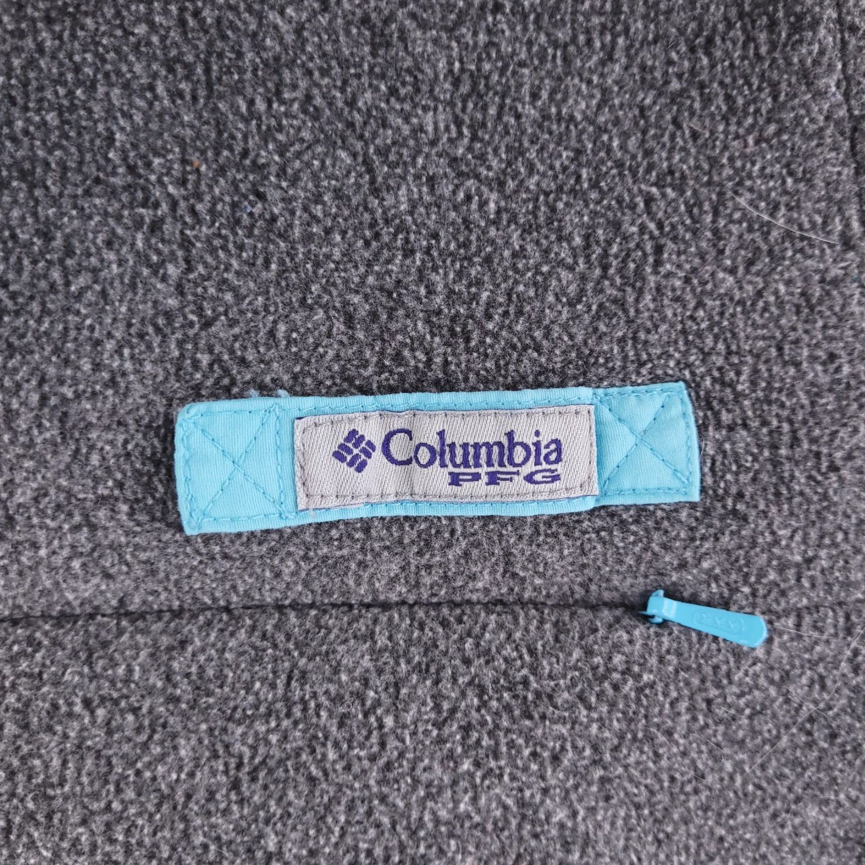 Vintage Columbia Sweater Womens Small Gray Fleece Polyester Pullover Size S / US 4 / IT 40 - 2 Thumbnail