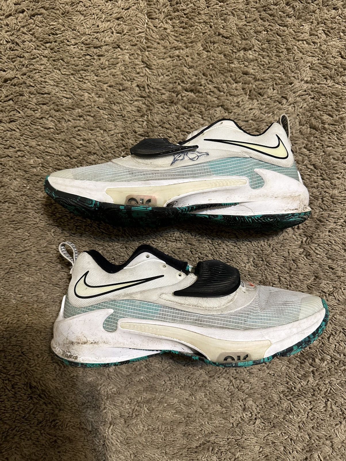 NBA × Nike × Vintage Vintage Nike Zoom Freak 3 “clear emerald” 2021 size 11 Size US 11 / EU 44 - 7 Thumbnail