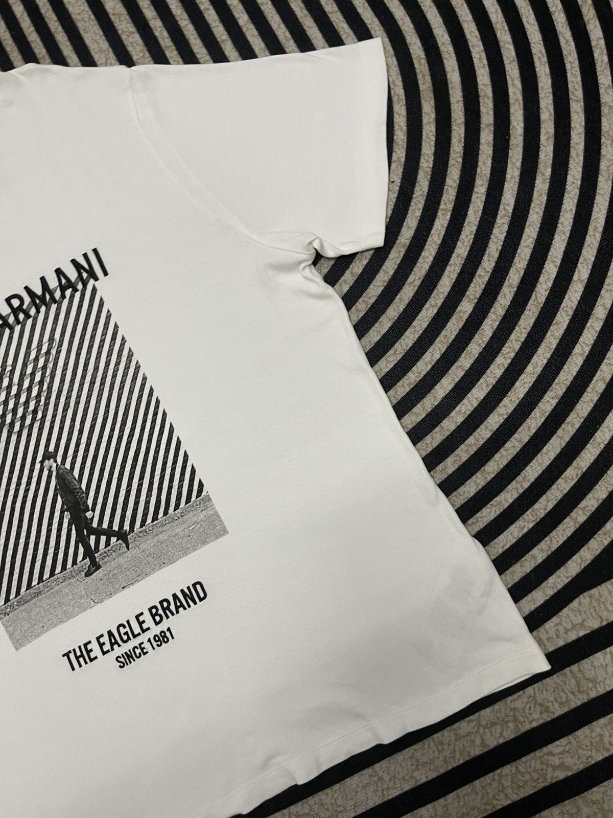 Emporio Armani 2000s EMPORIO ARMANI THE EAGLE BRAND PHOTO TEES XL Size US XL / EU 56 / 4 - 5 Thumbnail
